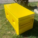 BAUL METÁLICO AMARILLO PARA FAENAS - Imagen 3